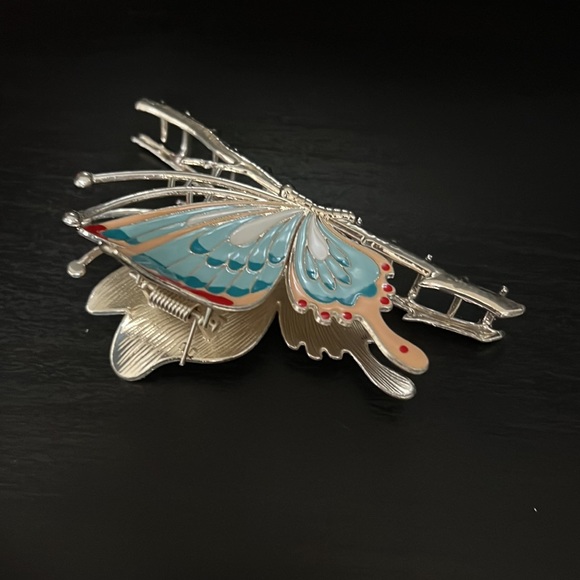 Butterfly claw clip - Picture 2 of 3